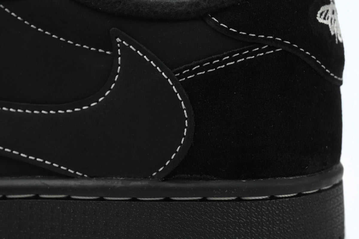 TRAVIS SCOTT X AIR JORDAN 1 LOW OG “BLACK PHANTOM”