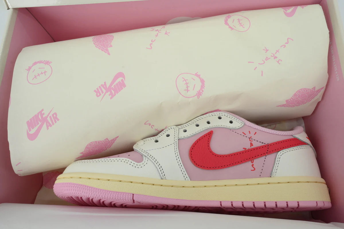 TRAVIS SCOTT X AIR JORDAN 1 LOW OG “CANARY”